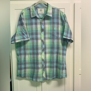 Weatherproof men’s plaid shirt size XL lightweight hundred percent cotton